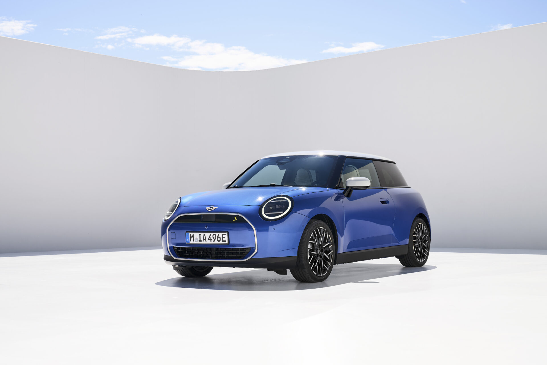 06_BMW_MINI